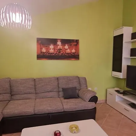 Bleki Apartament *